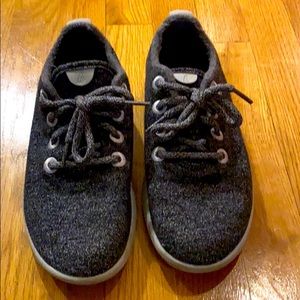 Gently used Allbirds